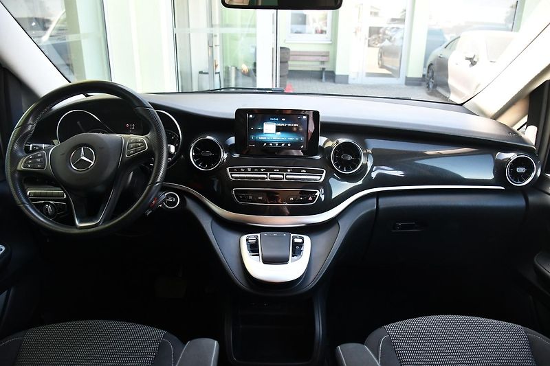 Mercedes-Benz Třídy V 250d - fotka 5 z 37