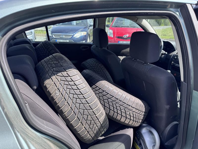 Renault Mégane 1.5 DCi, tažné, stk 3/2027 - fotka 14 z 16