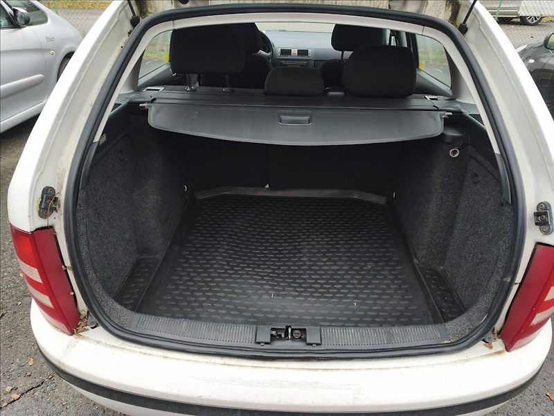 Škoda Fabia 1,4 i  po servise včetně rozvo - fotka 8 z 8