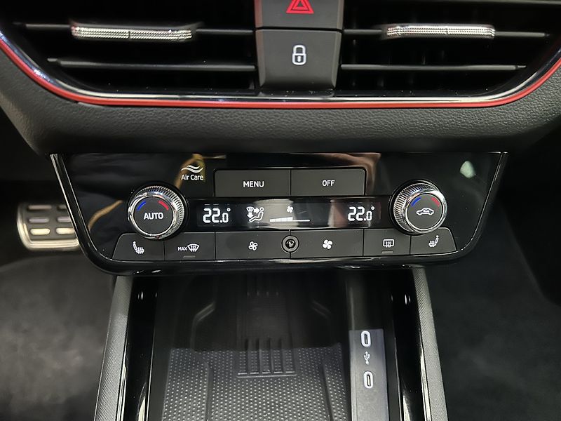 Škoda Kamiq 1.0 TSI Monte Carlo - fotka 20 z 26