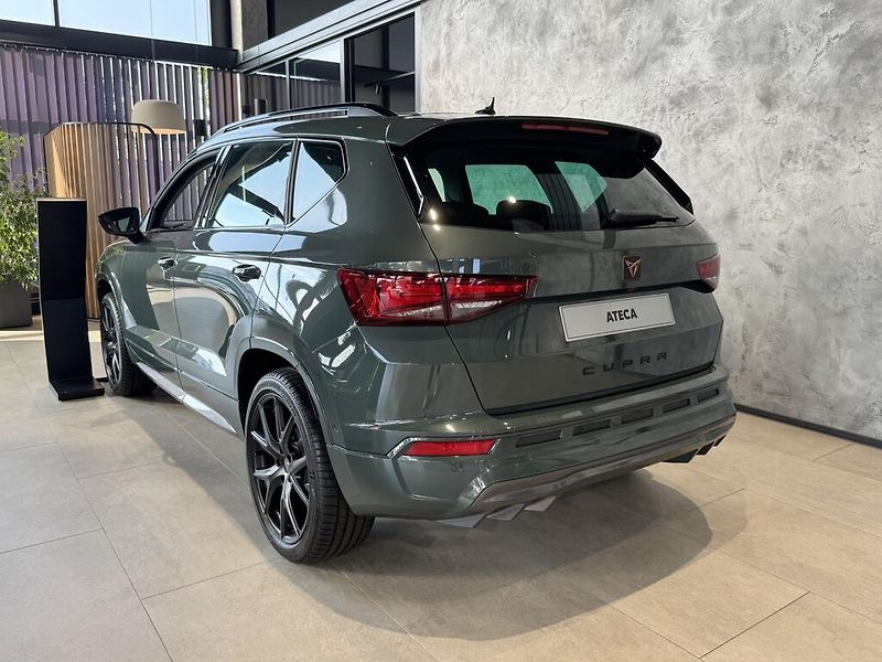 Cupra Ateca (2026) 2.0 TSI 140kW DSG 4WD - fotka 2 z 8