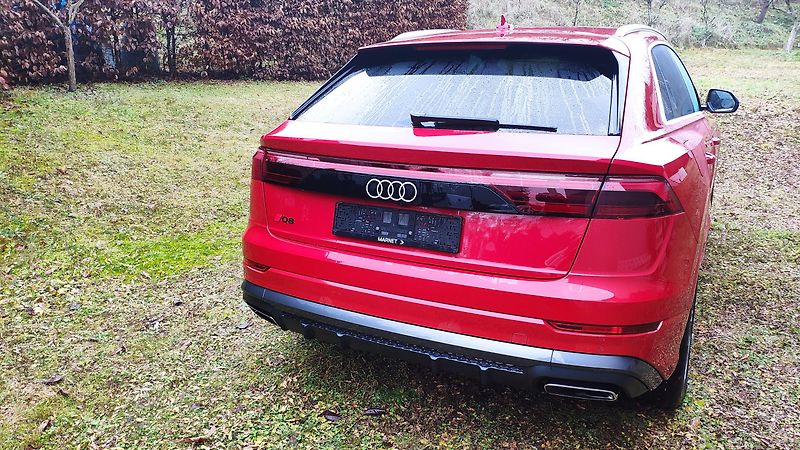 Audi Q8 (2025) TDI 50 S Line nový model 2025 - fotka 23 z 37