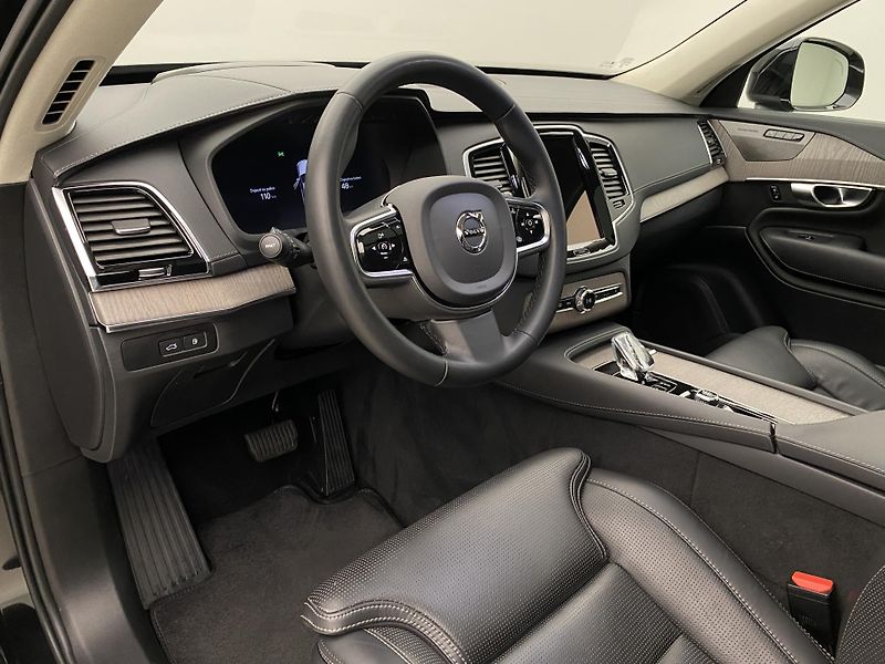 Volvo XC90 T8 AWD PLUG-IN ULTIMATE BRIGHT - fotka 4 z 72