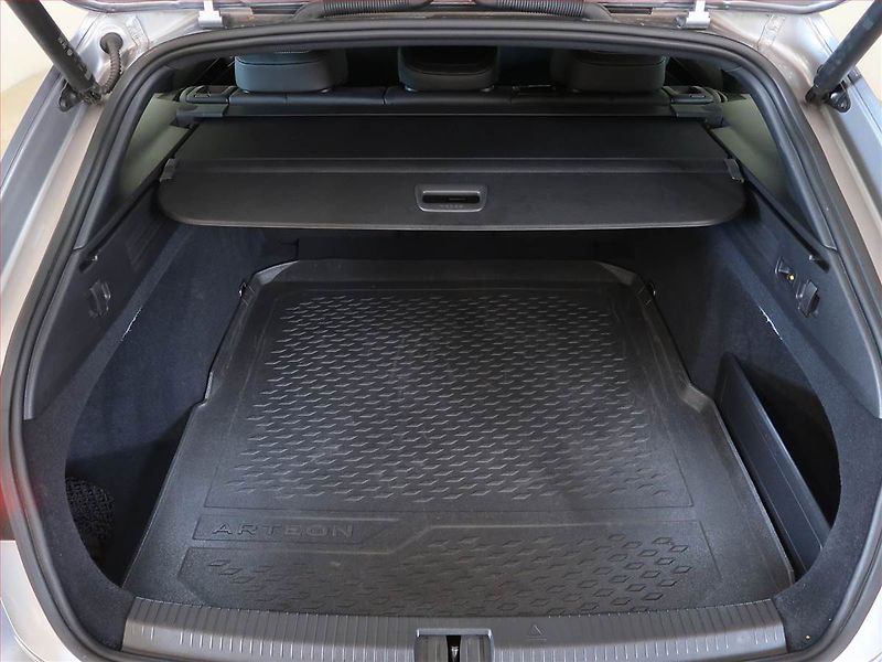 Volkswagen Arteon (2024) R-line 2.0 TDI - fotka 14 z 16