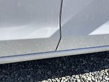Toyota Yaris 1.5i 16v HYBRID 142TKM TOP 1A! - náhled 45