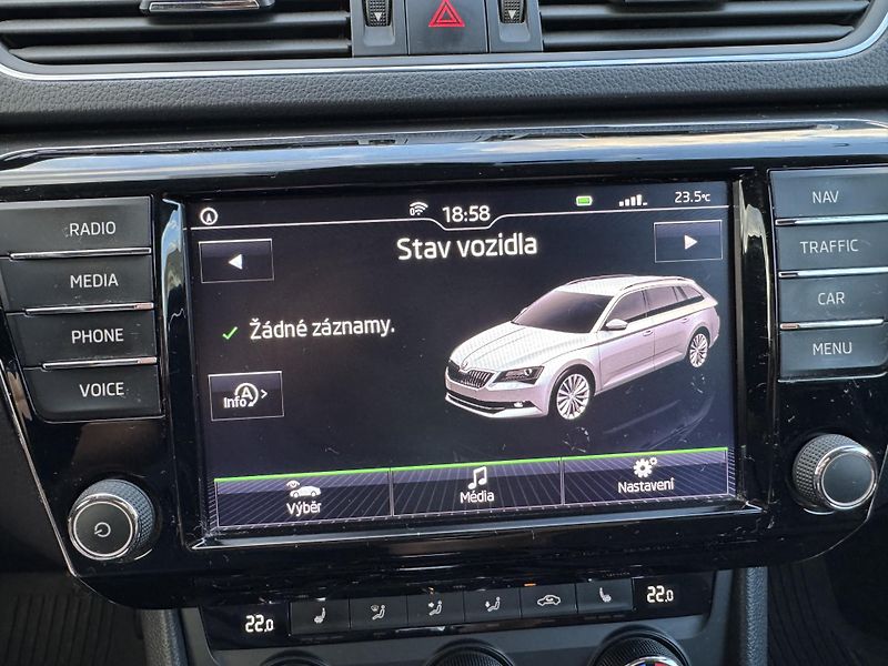 Škoda Superb (2016) 2.0 TDI, 4x4, DSG, TAŽNÉ - fotka 19 z 25