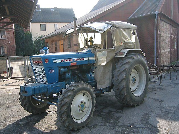 Traktor Ford 5000., zdroj: Wikimedia Commons, Fuchs1978, CC BY-SA 3.0