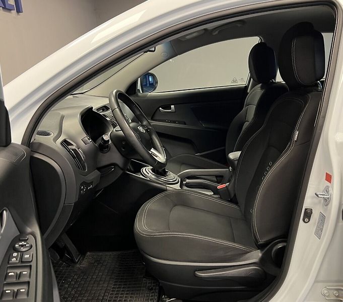Kia Sportage - fotka 6 z 16