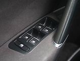 Volkswagen Golf (2019) Highline 2.0 TDI, Automat - náhled 16