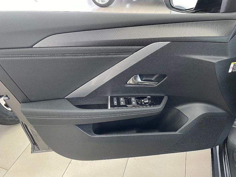 Opel Astra (2026) GS ST 1.5 CDTI (96kW/130k) AT8 - fotka 11 z 21