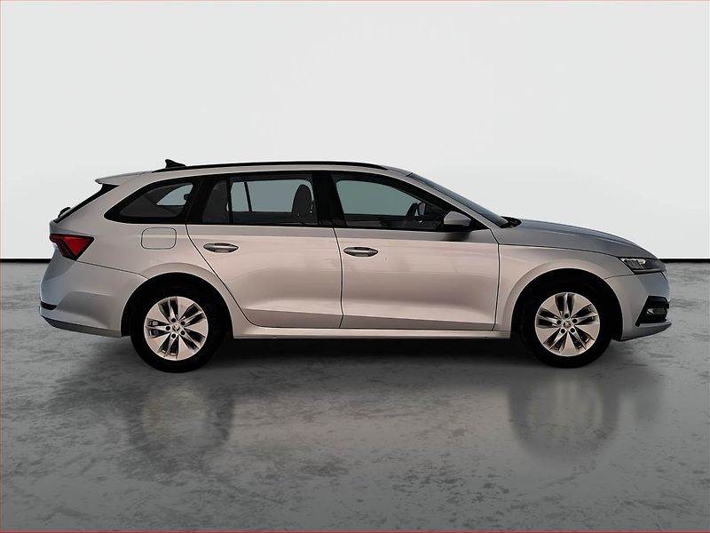 Škoda Octavia (2023) Ambition 2.0 TDI, ČR,1.maj - fotka 6 z 19