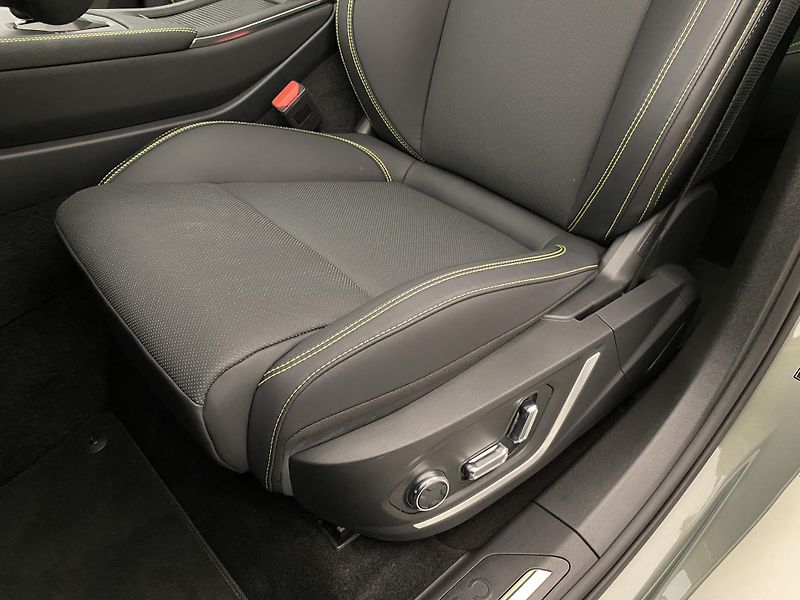 Lynk & Co 01 (2025) MORE PHEV AUT CZ 1.maj - fotka 31 z 89