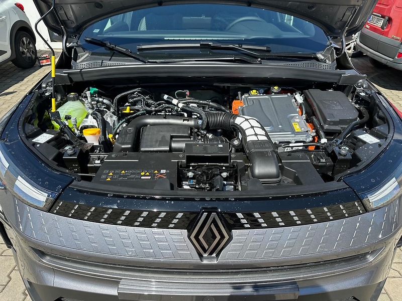 Renault Captur (2026) Techno full hybrid E-Tech 160 - fotka 31 z 31