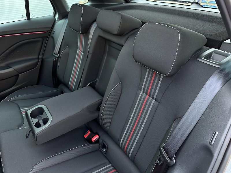 Škoda Kamiq 1.5TSi DSG Monte Carlo 150PS M - fotka 40 z 48