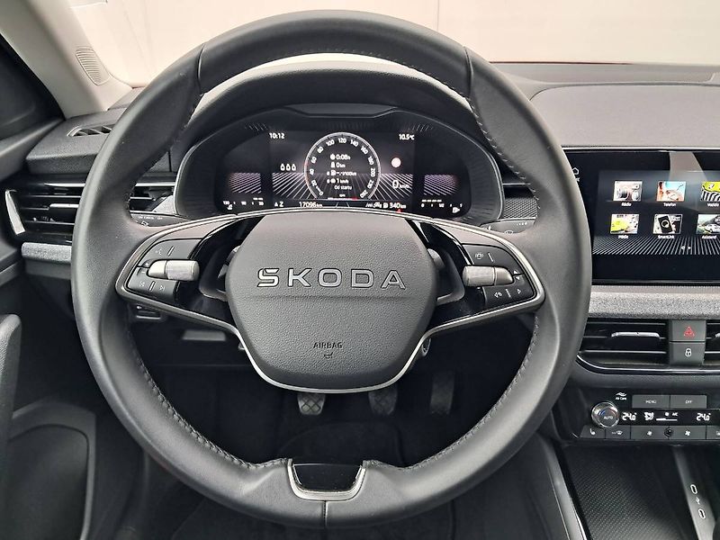 Škoda Kamiq (2024) Selection 1.0 TSI / 85 kW  M6 - fotka 6 z 26