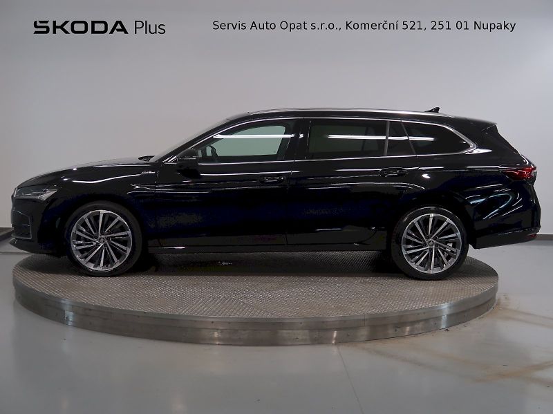 Škoda Superb (2025) LAURIN&KLEMENT 2.0TDI 142KW 4x - fotka 3 z 48