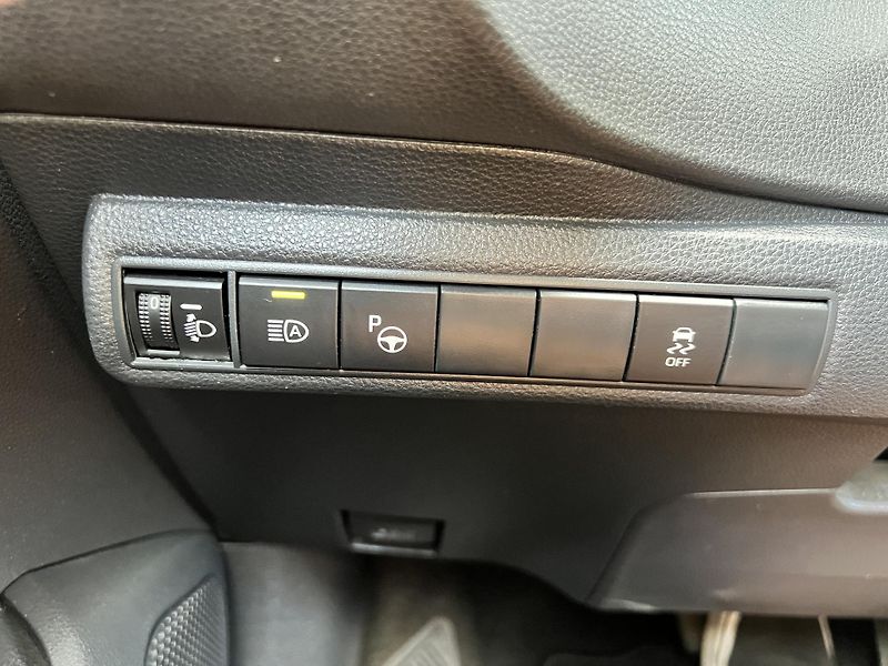 Toyota Corolla TS 2.0 HYBRID COMFORT ČR DPH - fotka 13 z 43