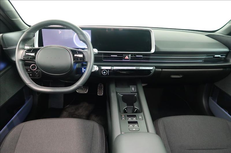 Hyundai Ioniq 6 0,0 POWER 77 kWh 239kW Style - fotka 18 z 21