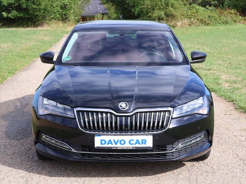 Škoda Superb 2,0 TDI 147kW 4x4 DSG Style+ C - fotka 2 z 34