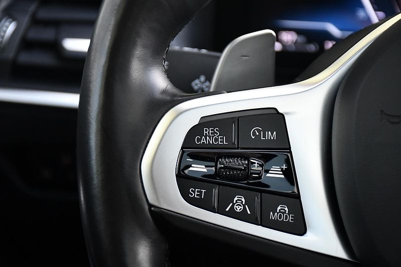 BMW Řada 3 320d xDrive MSPORT ČR 3LZÁRUKA - fotka 25 z 46