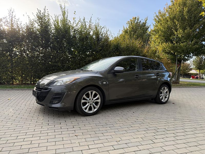 Mazda 3 2.0 Exclusive-Line - fotka 4 z 33