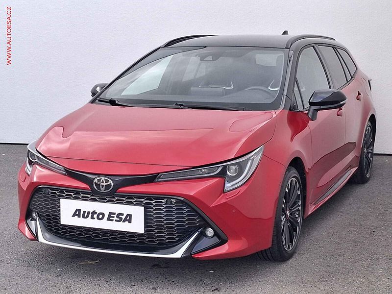 Toyota Corolla (2023) 1.8 Hybrid, 1.maj,ČR, AT - fotka 3 z 18