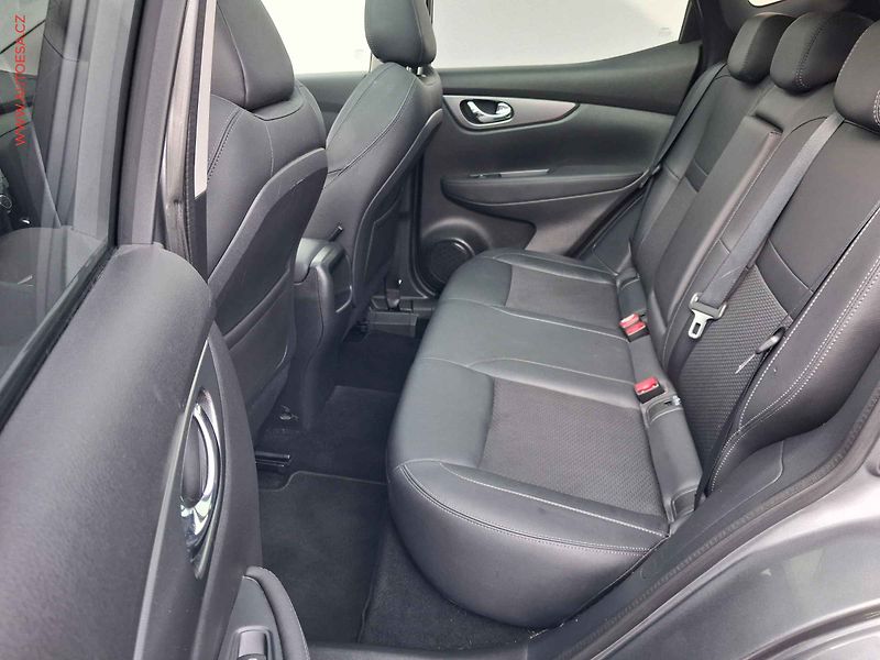 Nissan Qashqai (2019) 1.3DiG-T, N-Connecta, AT - fotka 10 z 21