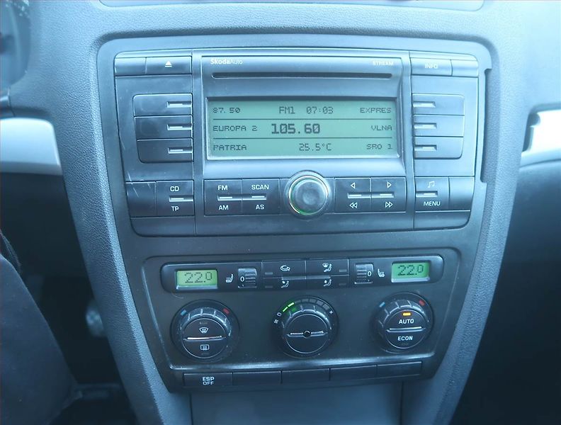 Škoda Octavia (2008) 1.9 TDI 4x4, 4X4, Tažné - fotka 12 z 14
