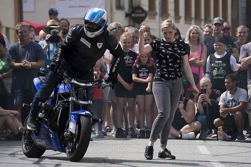 První červencová sobota byla v Rychtářově ve znamení mopedů. Moped rallye ho ovládla s čtyřiadvacátým ročníkem.