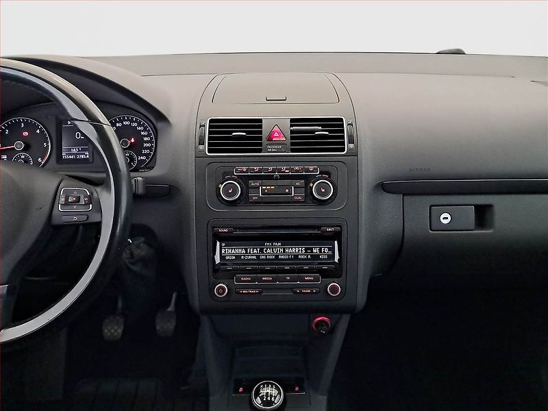 Volkswagen Touran (2011) 1.6 TDI, 7 míst, Serv.kniha - fotka 12 z 22