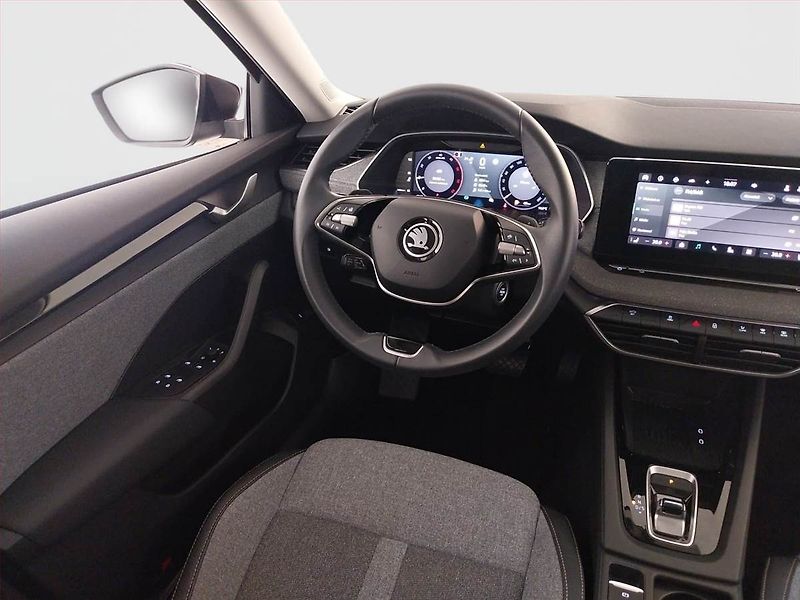 Škoda Octavia (2024) Top Selection 2.0 TDI - fotka 7 z 26
