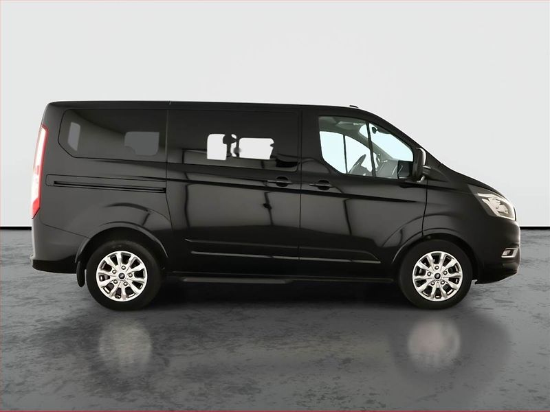 Ford Tourneo Custom (2021) Titanium 2.0 EcoBlue, DPH - fotka 6 z 19