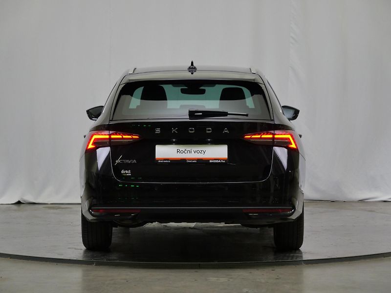 Škoda Octavia - fotka 6 z 28