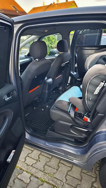 Ford S-MAX (2014) 2.0 TDCi 11/2014 servisováno - fotka 9 z 15