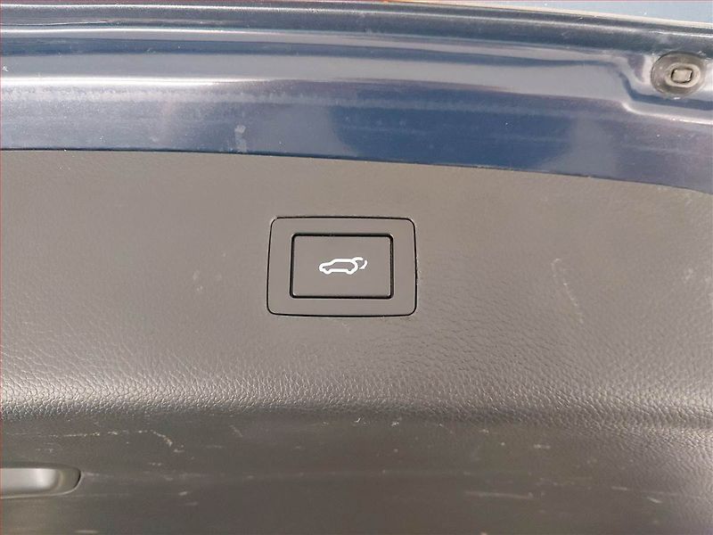 Hyundai i40 (2016) Premium 1.7 CRDi, Automat - fotka 16 z 22