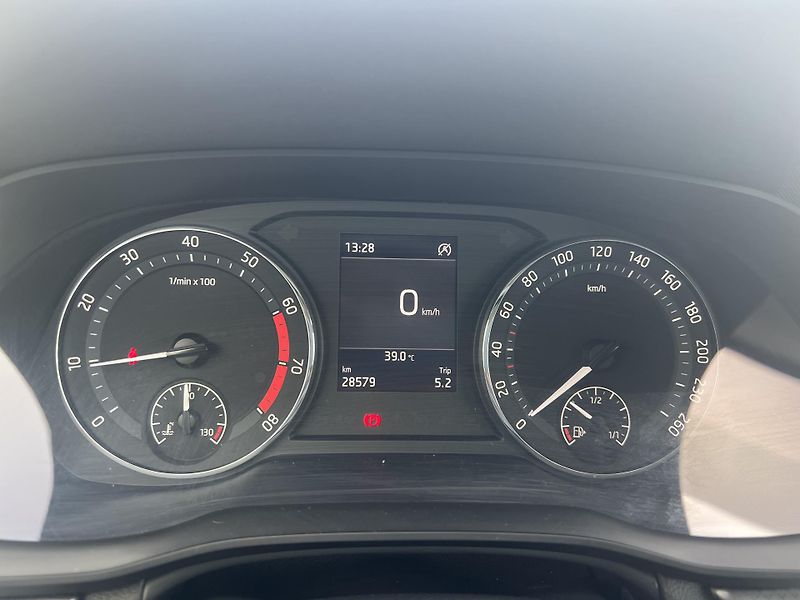 Škoda Octavia (2024) 1,5TSi AMBITION 110kW - fotka 11 z 39