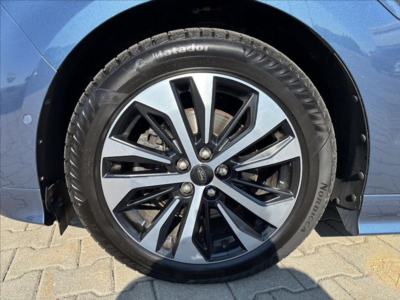 Ford S-MAX 2,5 HEV ST-Line 140kW - fotka 9 z 55