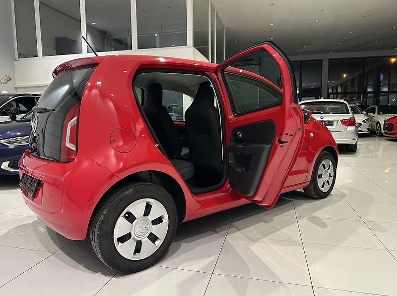 Volkswagen up! (2014) - fotka 24 z 45