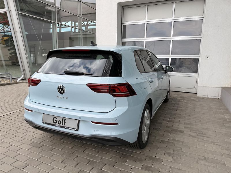 Volkswagen Golf (2025) 1,5 TSI 6G  People - fotka 5 z 16