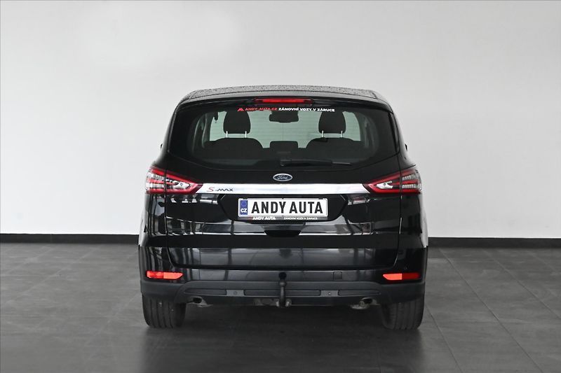 Ford S-MAX 2,0 EcoBlue 110 kW AT8 Titaniu - fotka 4 z 32