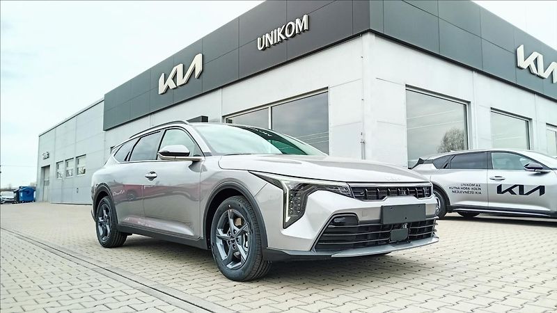 Kia K4 1,0 SW T-GDi TOP - fotka 3 z 12