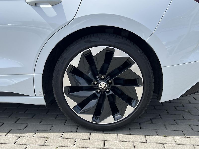 Škoda Enyaq (2023) Sportline*150kW*DPH - fotka 45 z 47