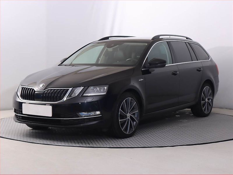 Škoda Octavia (2017) Laurin&Klement 2.0 TDI, 4X4 - fotka 2 z 24