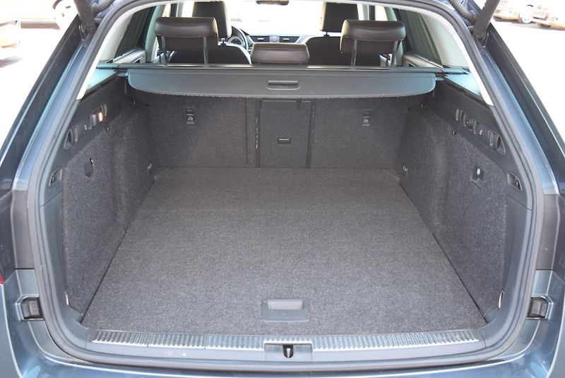 Škoda Superb (2017) 2.0TDI 110kw 4x4 L&K PAN TAŽNÉ - fotka 11 z 50