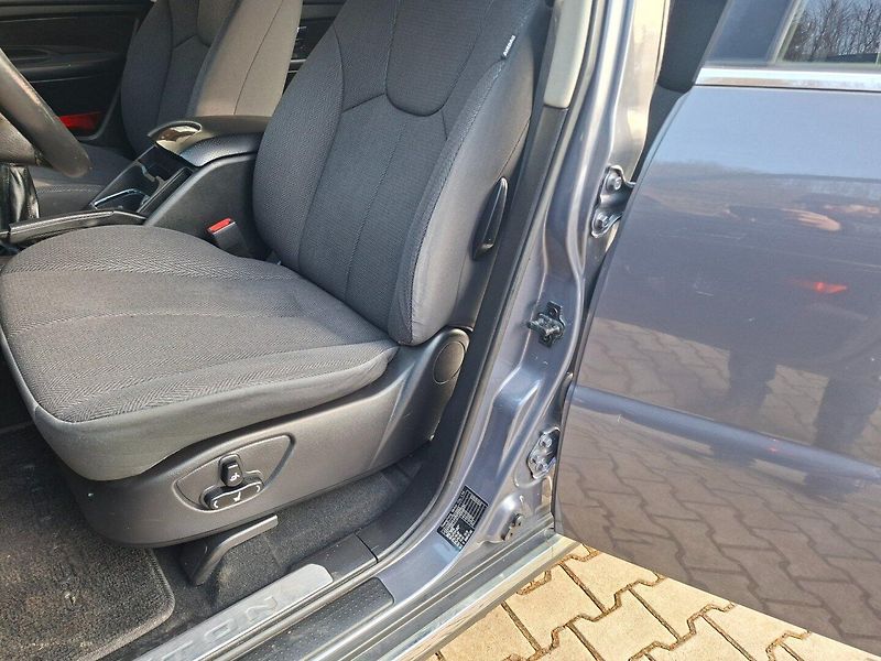 SsangYong Rexton (2015) RX200e-XDi 114kW 4WD 7.MÍST - fotka 21 z 45