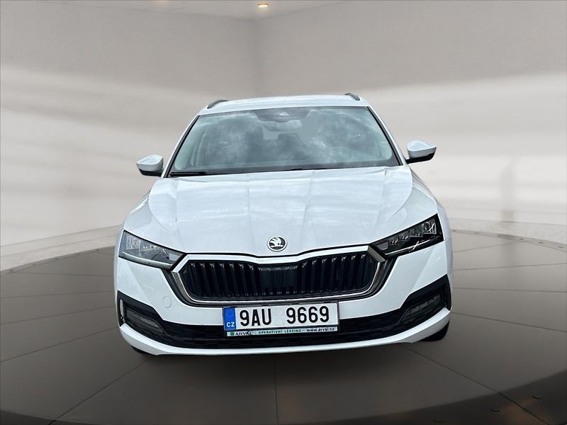 Škoda Octavia 2,0 TDI 85 Ambition - fotka 2 z 11