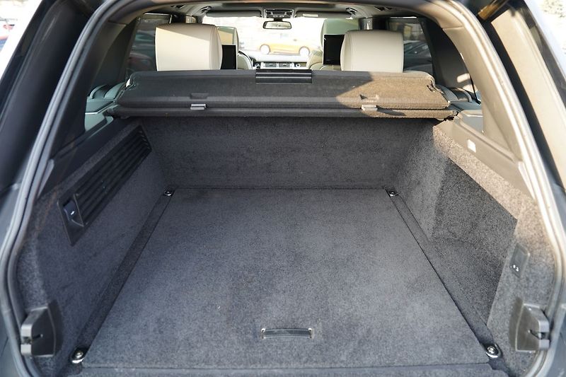 Land Rover Range Rover 4.4 SDV8 LWB  Autobiography - fotka 27 z 53