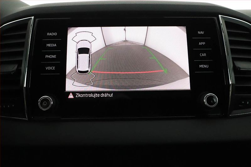 Škoda Karoq (2022) Style 2.0 TDI - fotka 13 z 20