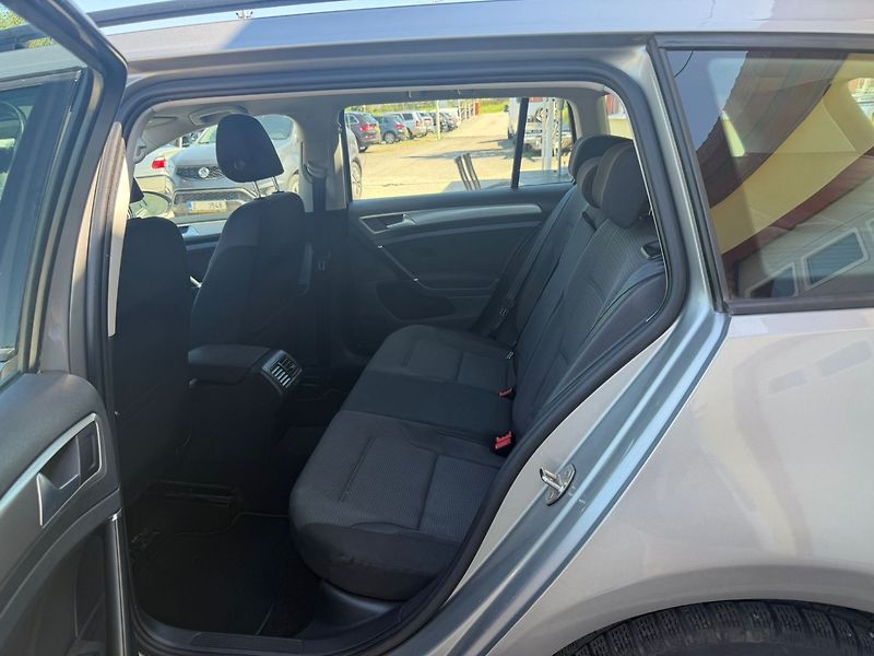 Volkswagen Golf (2016) 1.6 TDi 81kW/1MAJ/Tempomat - fotka 12 z 32
