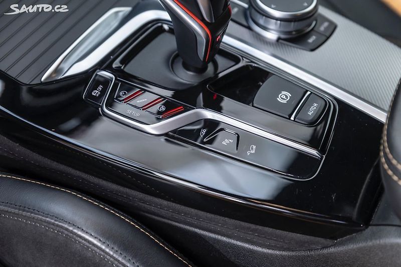 BMW X4 M COMPETITION*CZ*SERVIS - fotka 44 z 47
